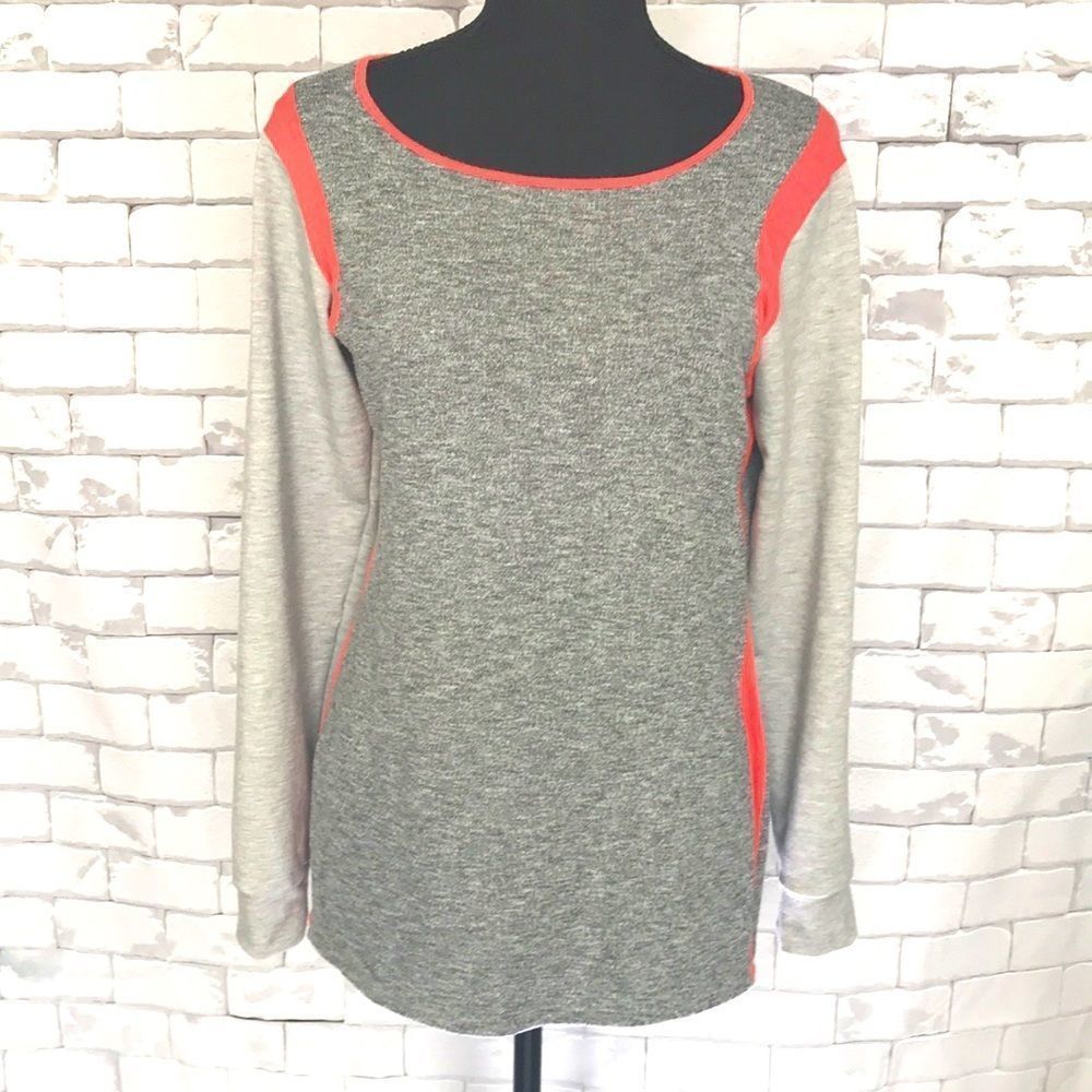 Colette, Heathered w Coral Details Crew Top, Medium